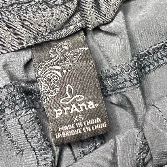 Prana Midtown Capri Ruched Jogger Pants in Grey - Picture 6 of 8